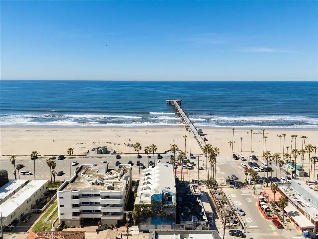 3111 Ocean Front Walk, Marina Del Rey, California 90292 home-pic-27